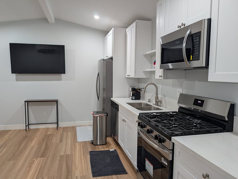 Furnished Finder property 1036660_1 photo 11
