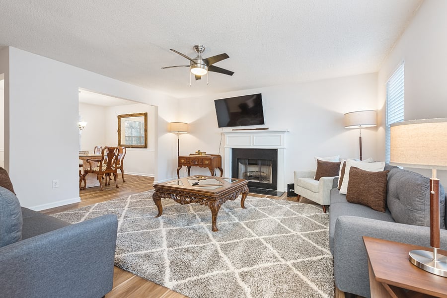 Furnished Finder property 1036690_1 photo 3