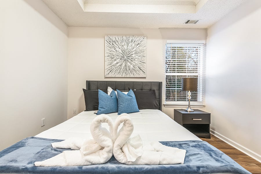 Furnished Finder property 1036690_1 photo 16