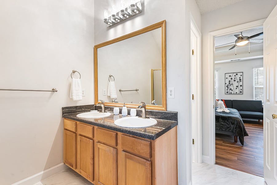 Furnished Finder property 1036690_1 photo 24