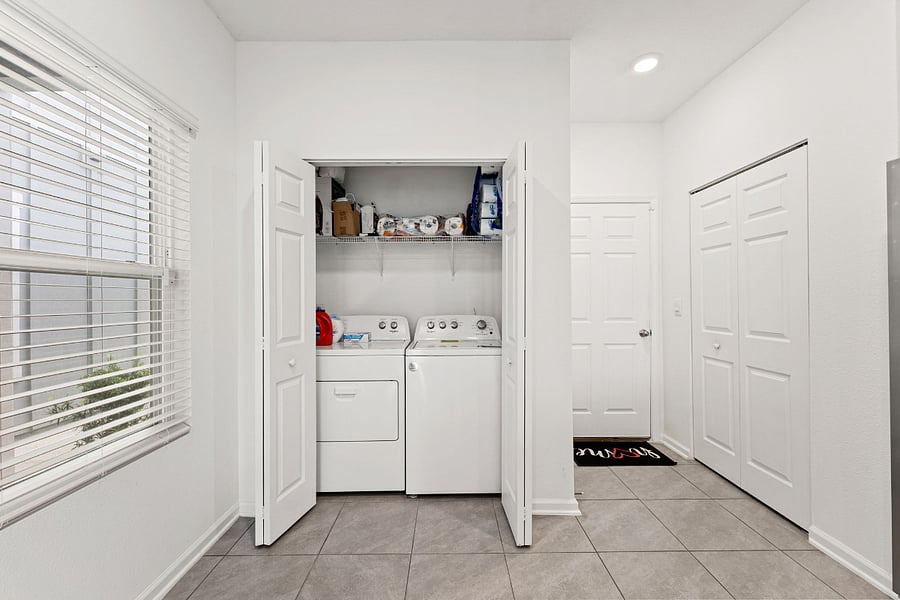 Furnished Finder property 1036697_1 photo 4