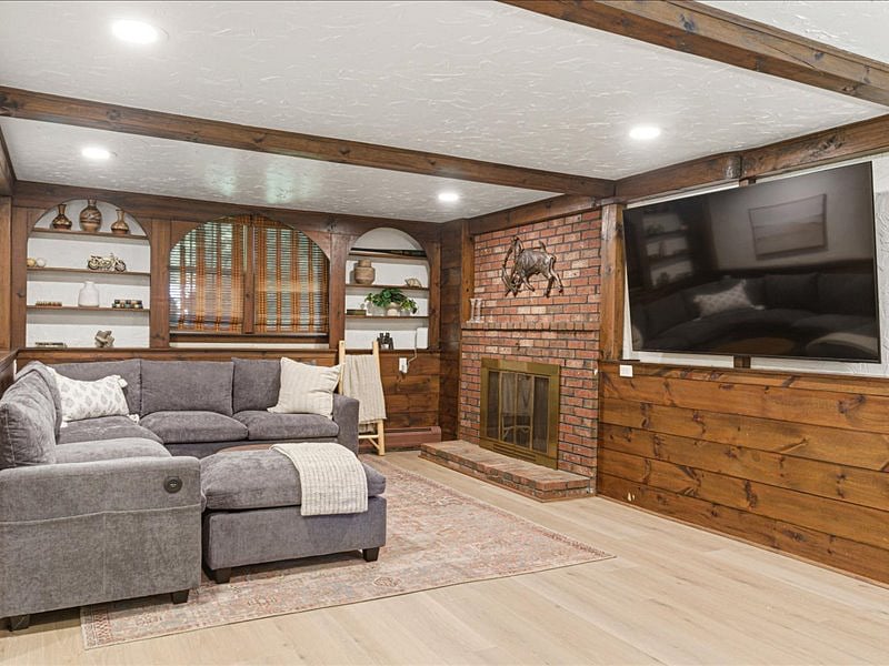 Furnished Finder property 1036699_1 photo 4