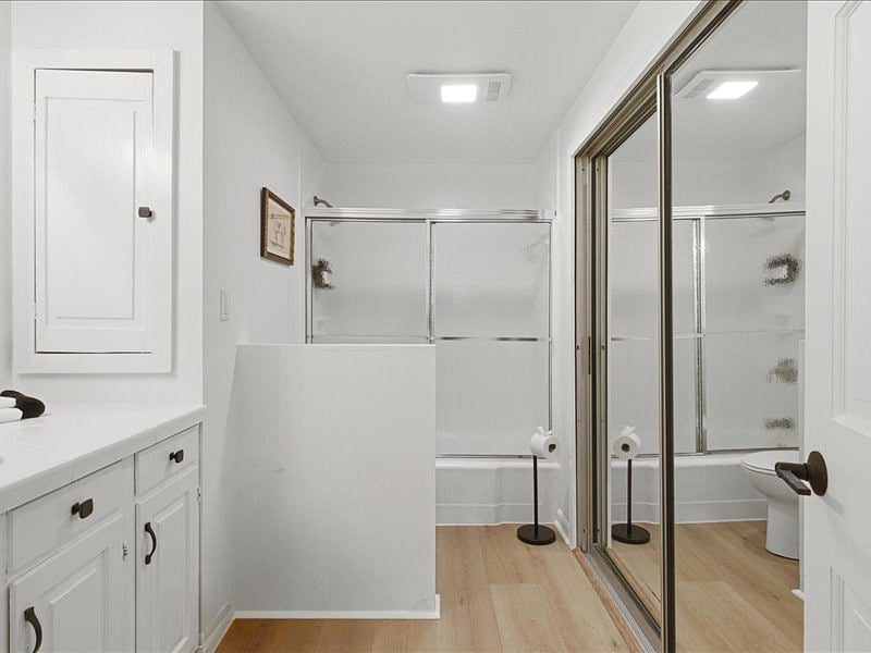 Furnished Finder property 1036699_1 photo 17