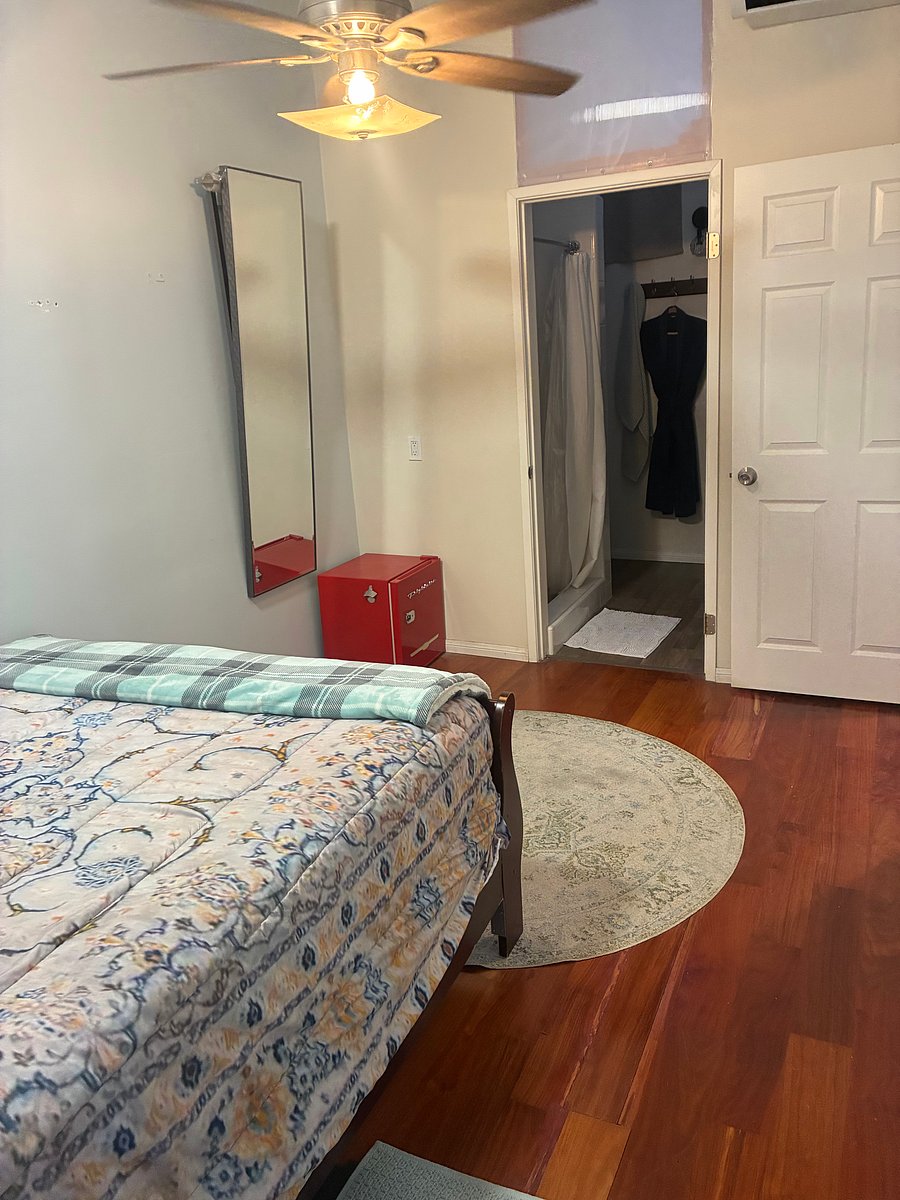 Furnished Finder property 1036713_1 photo 23