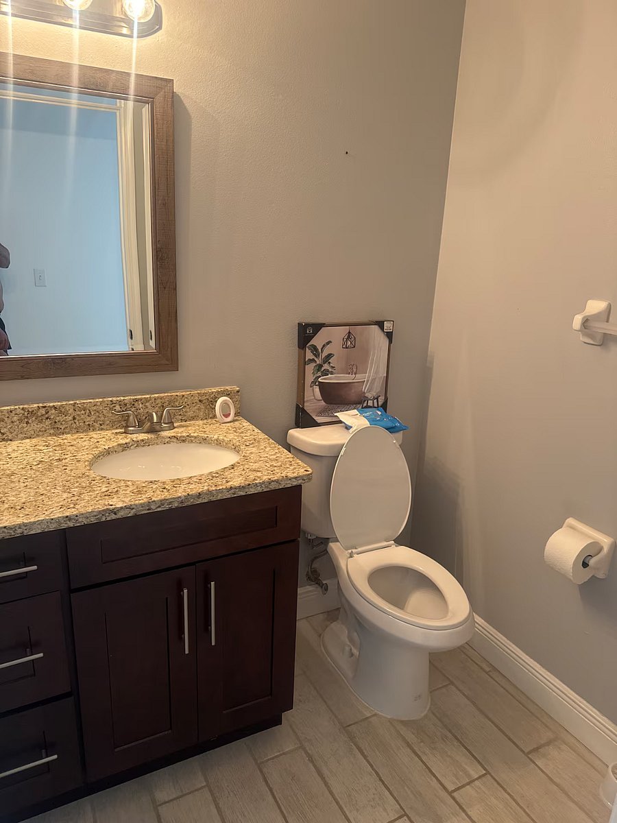 Furnished Finder property 1036730_1 photo 18