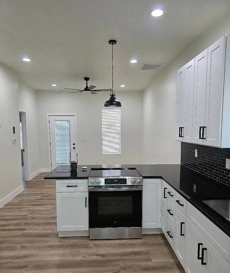 Furnished Finder property 1036745_1 photo 5