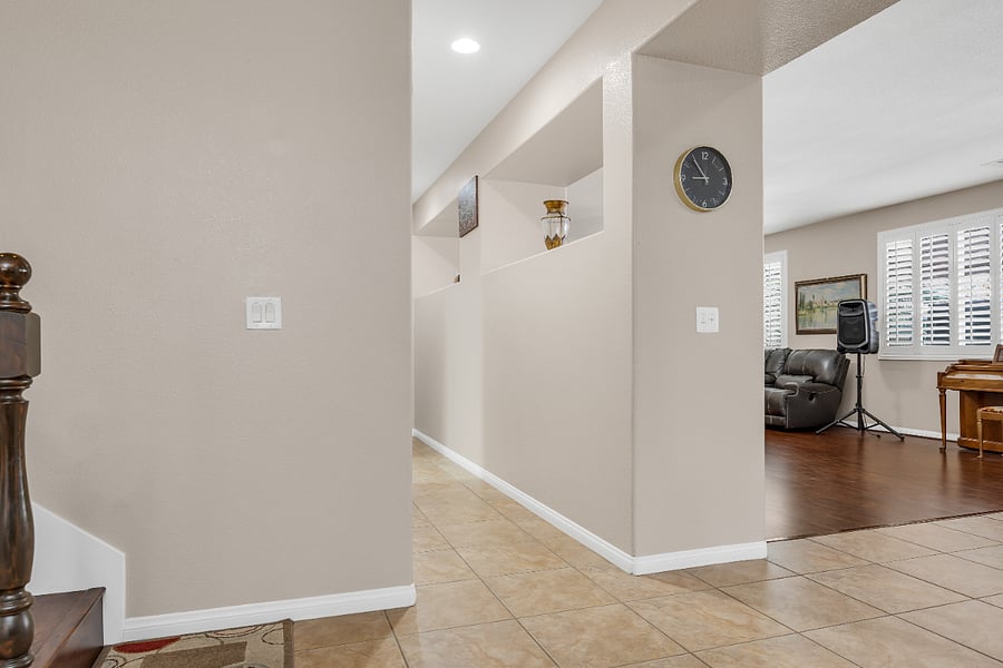 Furnished Finder property 1036754_1 photo 5