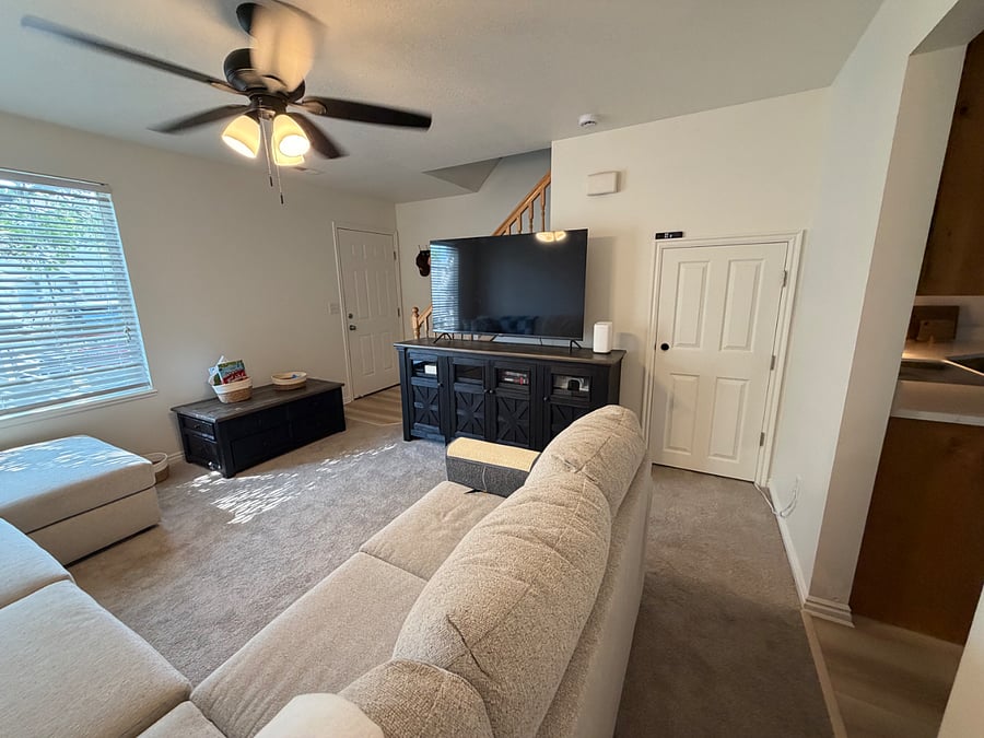 Furnished Finder property 1036757_1 photo 3