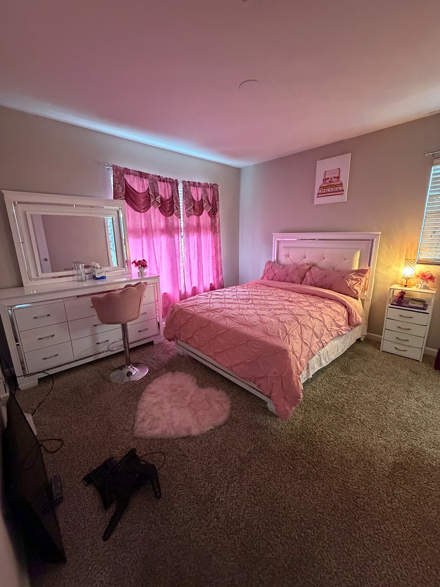 Furnished Finder property 1036768_1 photo 1