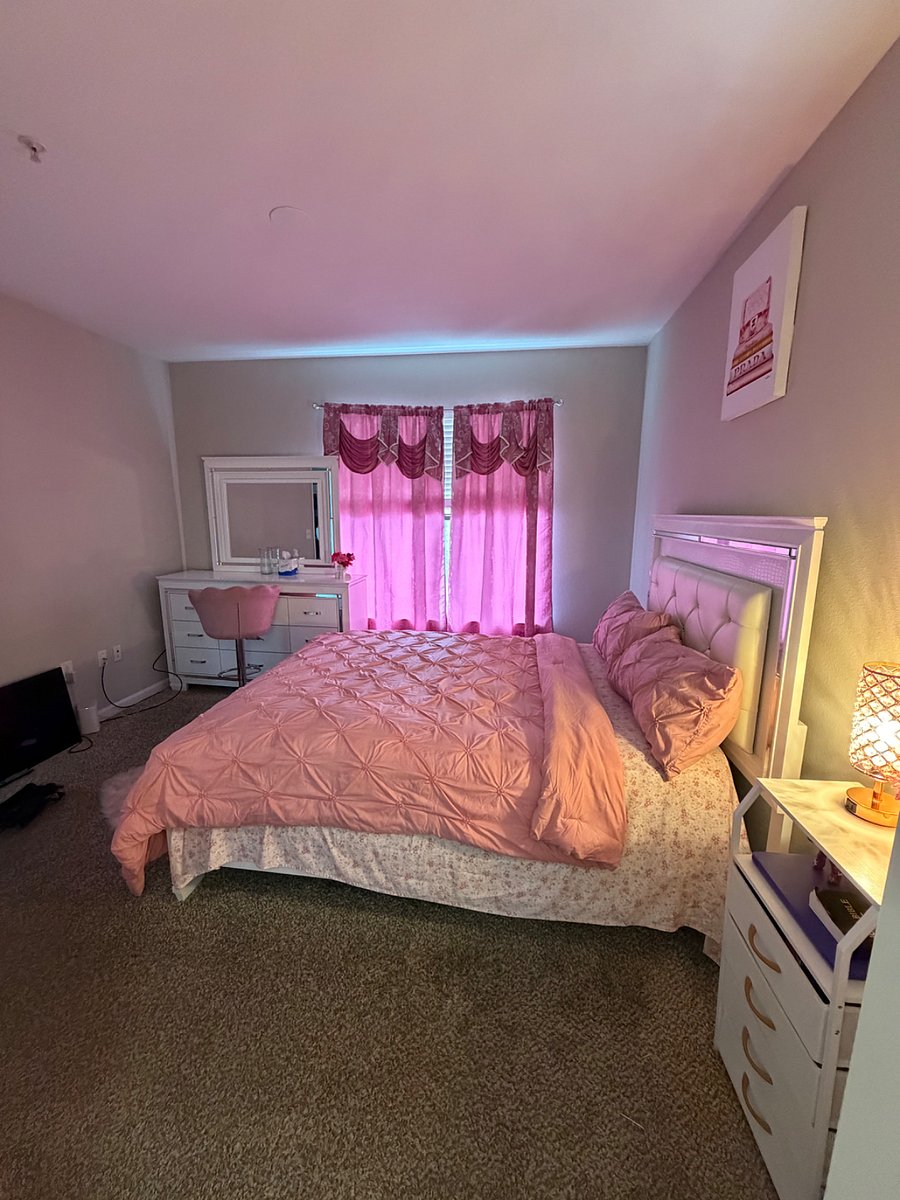 Furnished Finder property 1036768_1 photo 10