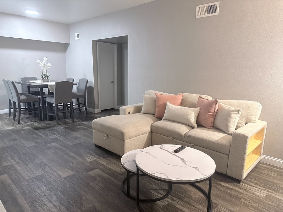 Furnished Finder property 1036769_1 photo 2