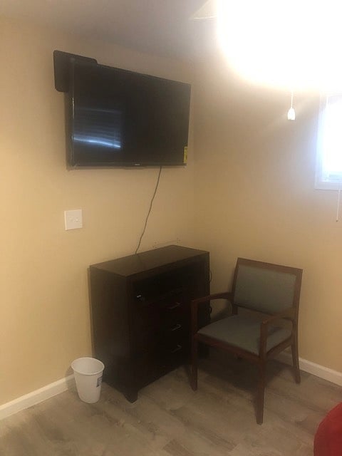 Furnished Finder property 1036770_1 photo 3