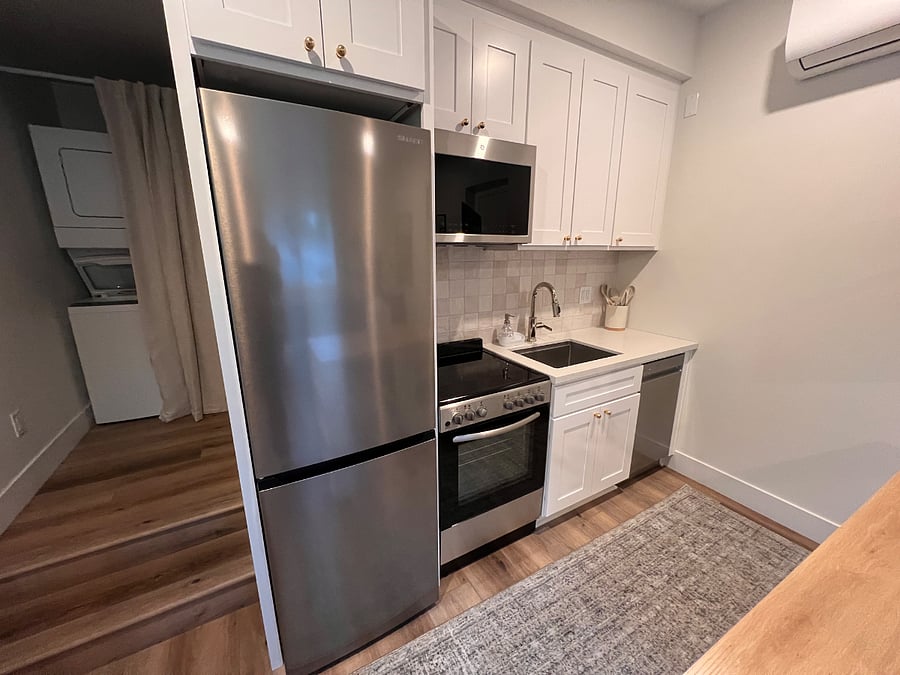 Furnished Finder property 1036772_1 photo 3