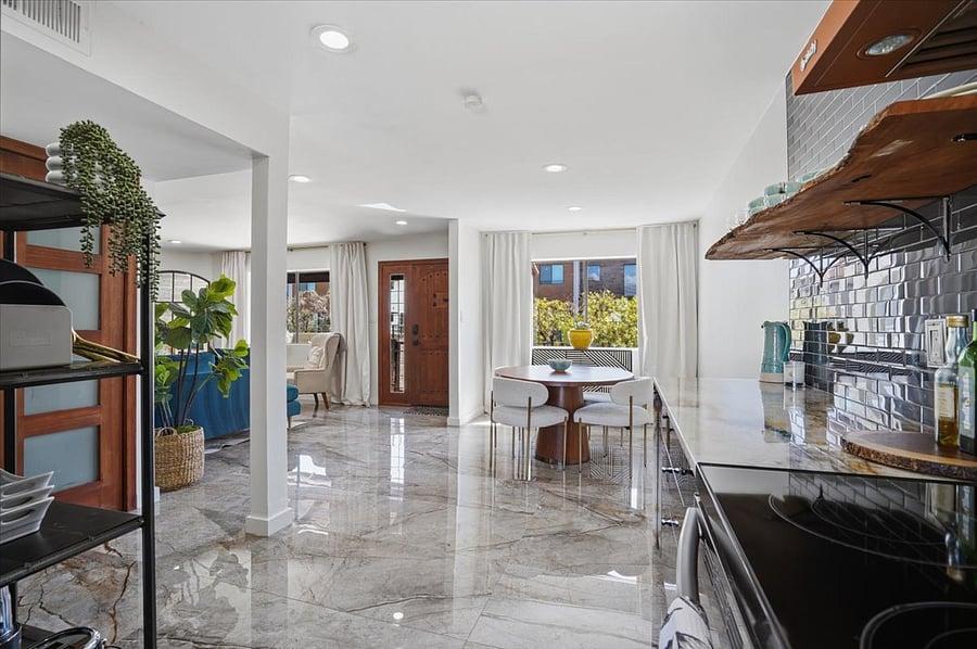 Furnished Finder property 1036791_1 photo 4