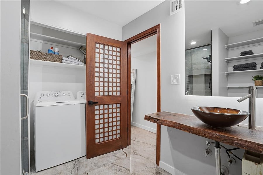 Furnished Finder property 1036791_1 photo 22