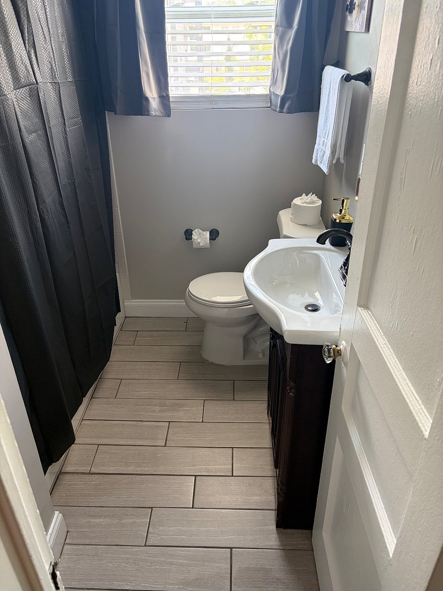 Furnished Finder property 1036819_1 photo 17