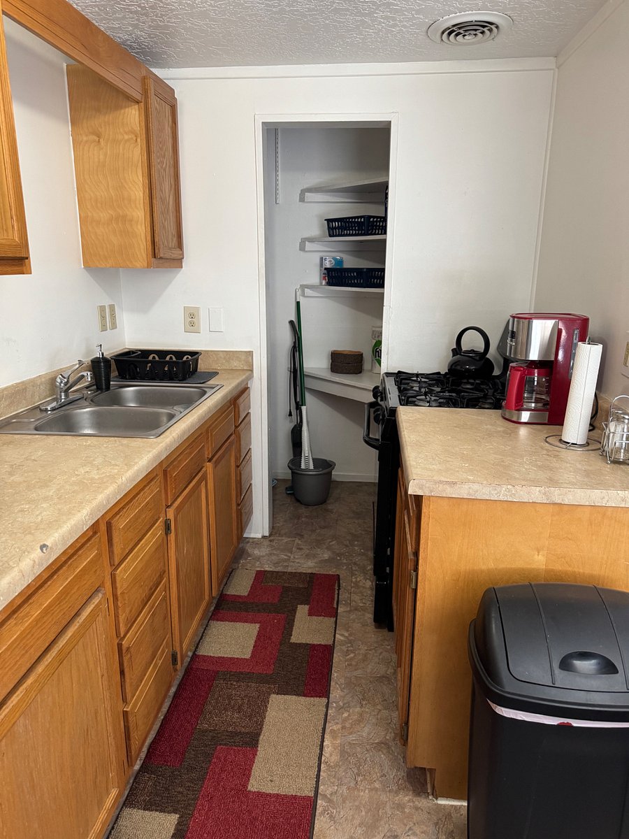Furnished Finder property 1036839_1 photo 4