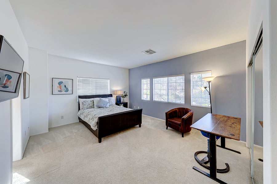 Bedroom #3 - QUEEN BED