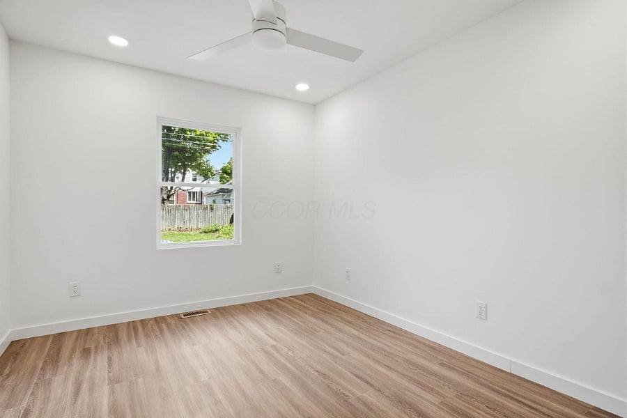 Furnished Finder property 1036854_1 photo 5