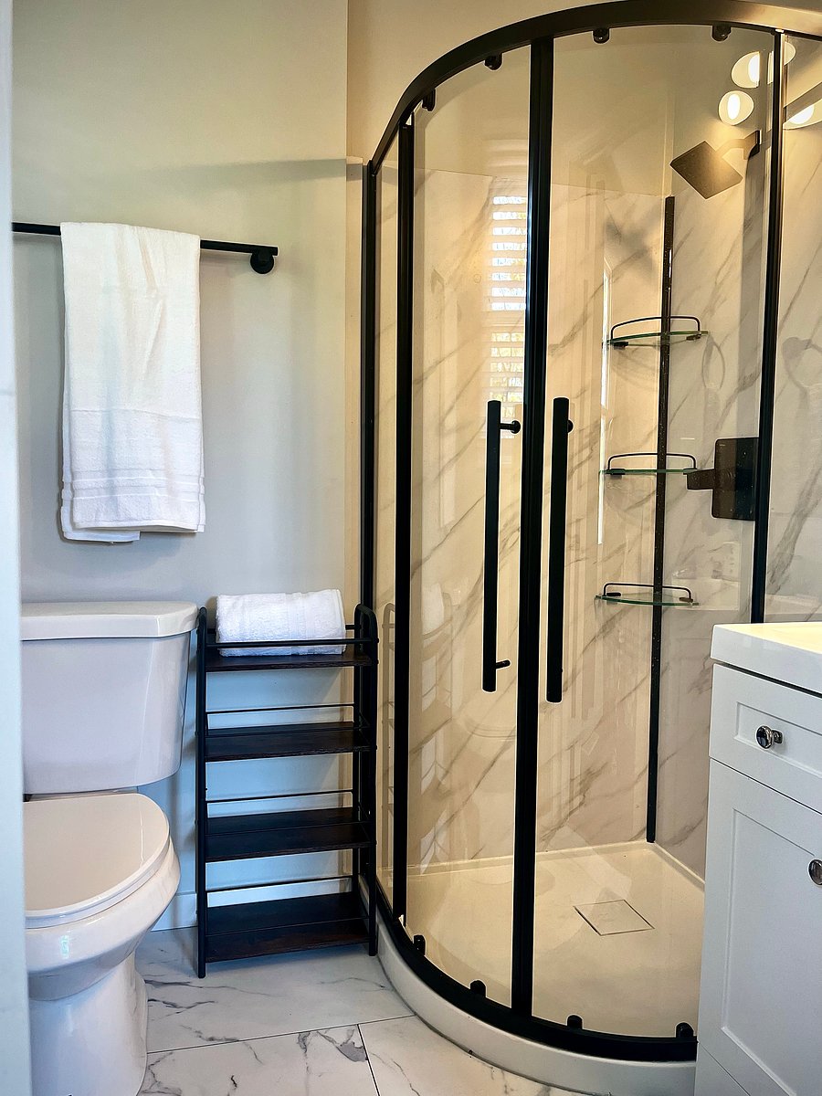 Furnished Finder property 1036858_1 photo 11