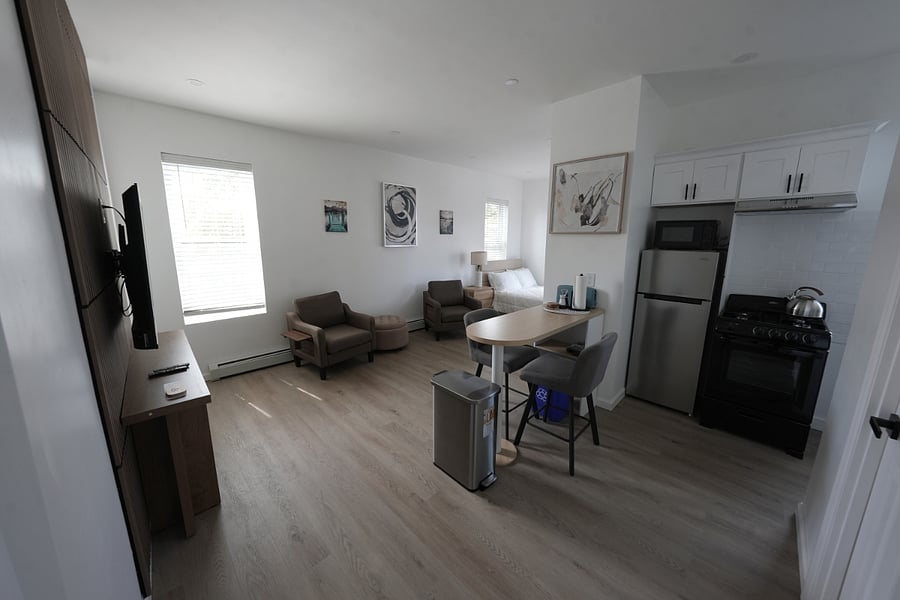 Furnished Finder property 1036860_2 photo 7