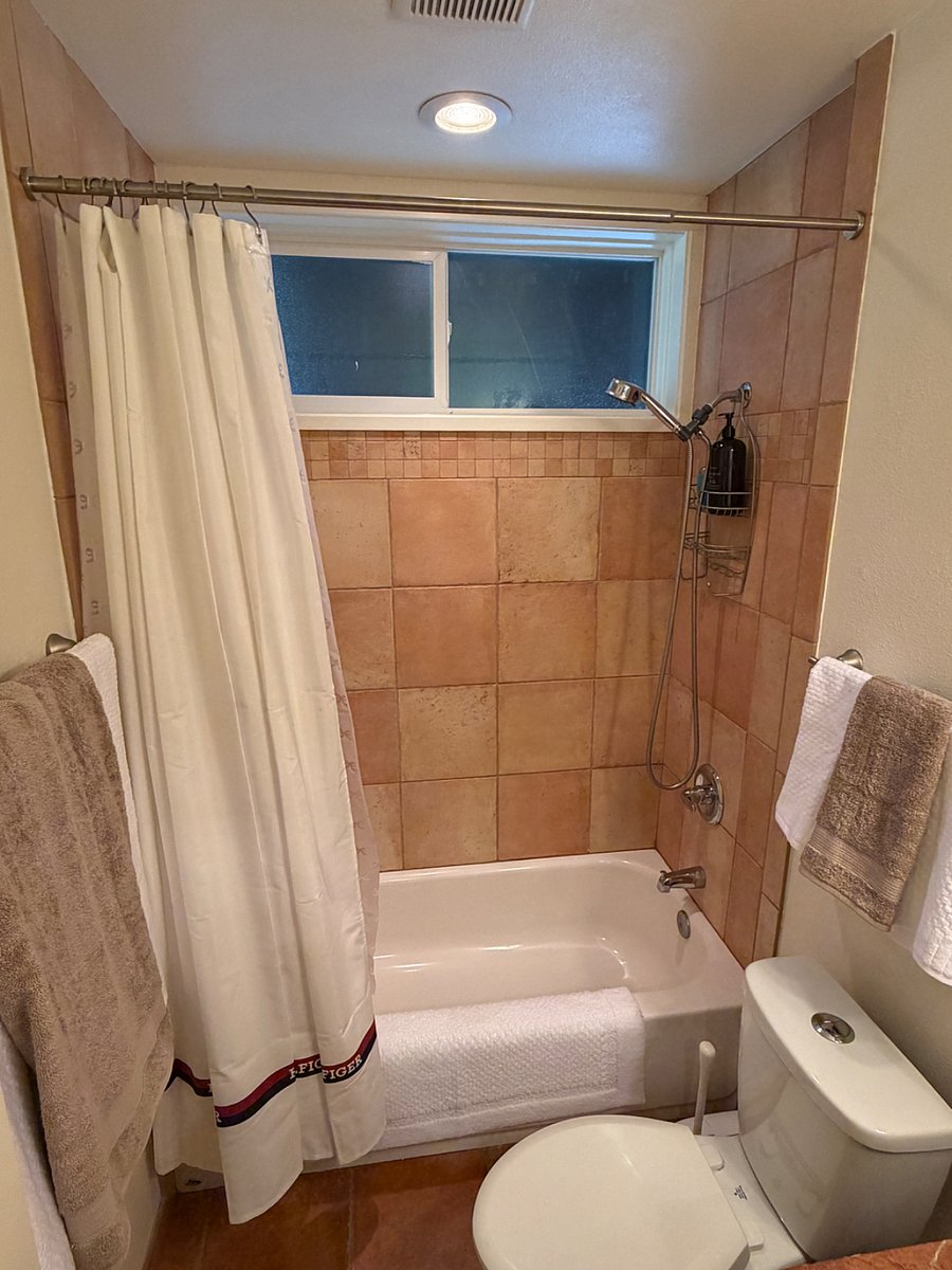Furnished Finder property 1036862_1 photo 13
