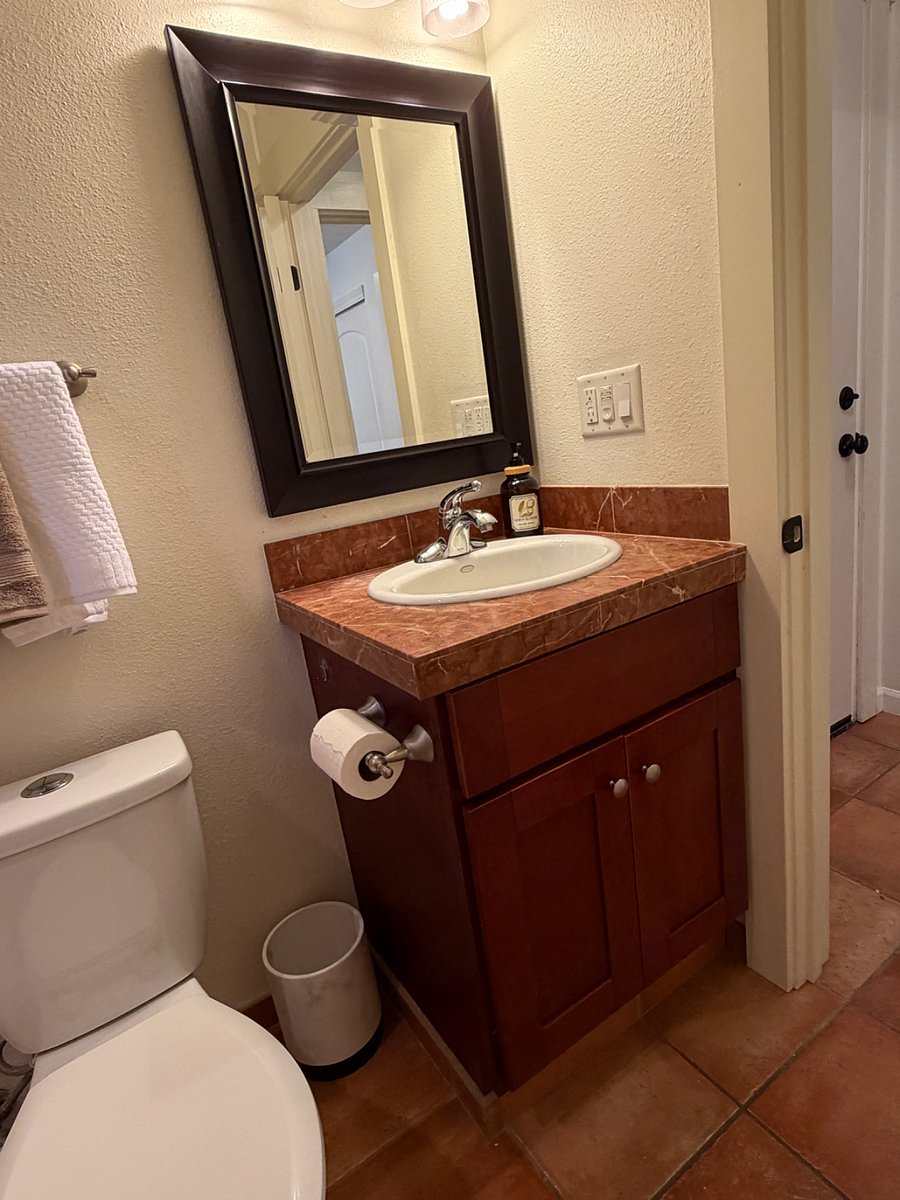 Furnished Finder property 1036862_1 photo 14