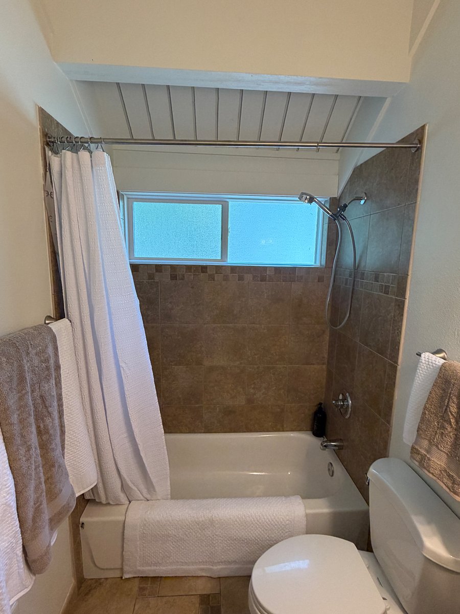 Furnished Finder property 1036862_1 photo 9