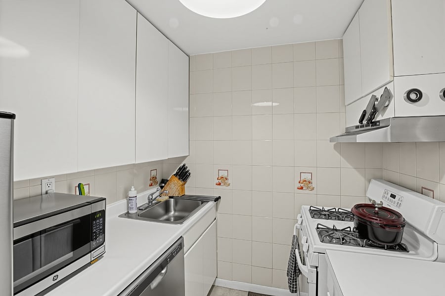 Furnished Finder property 1036866_1 photo 7