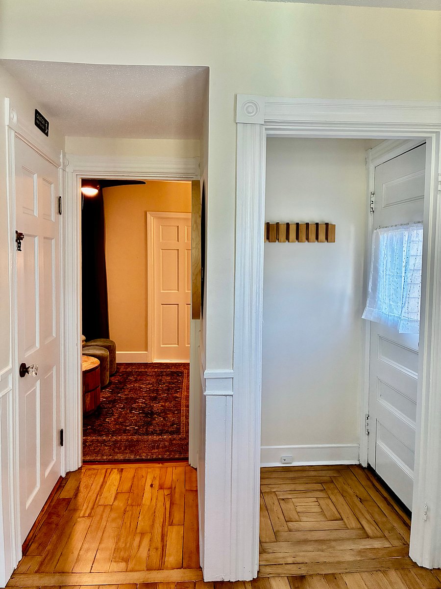 Furnished Finder property 1036867_1 photo 4