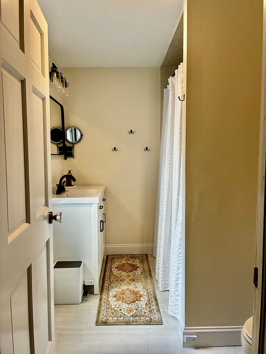 Furnished Finder property 1036867_1 photo 20
