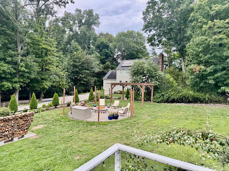 Shared yard