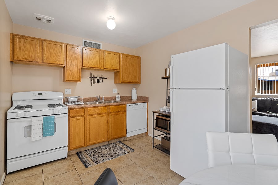 Furnished Finder property 1036869_1 photo 4