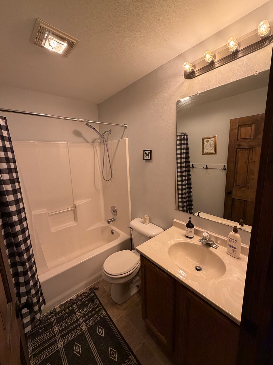Furnished Finder property 1036888_1 photo 21