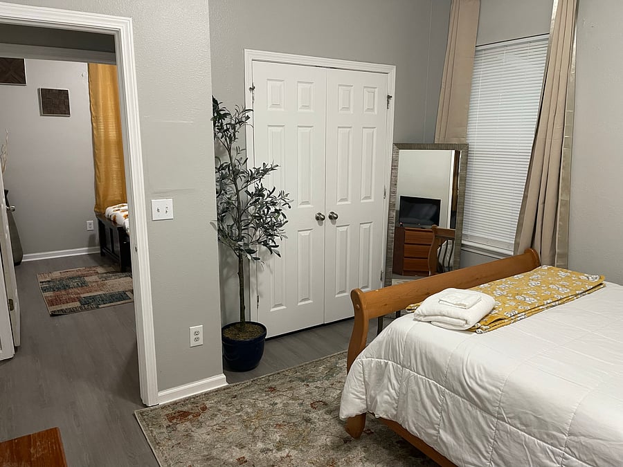 Furnished Finder property 1036896_1 photo 15
