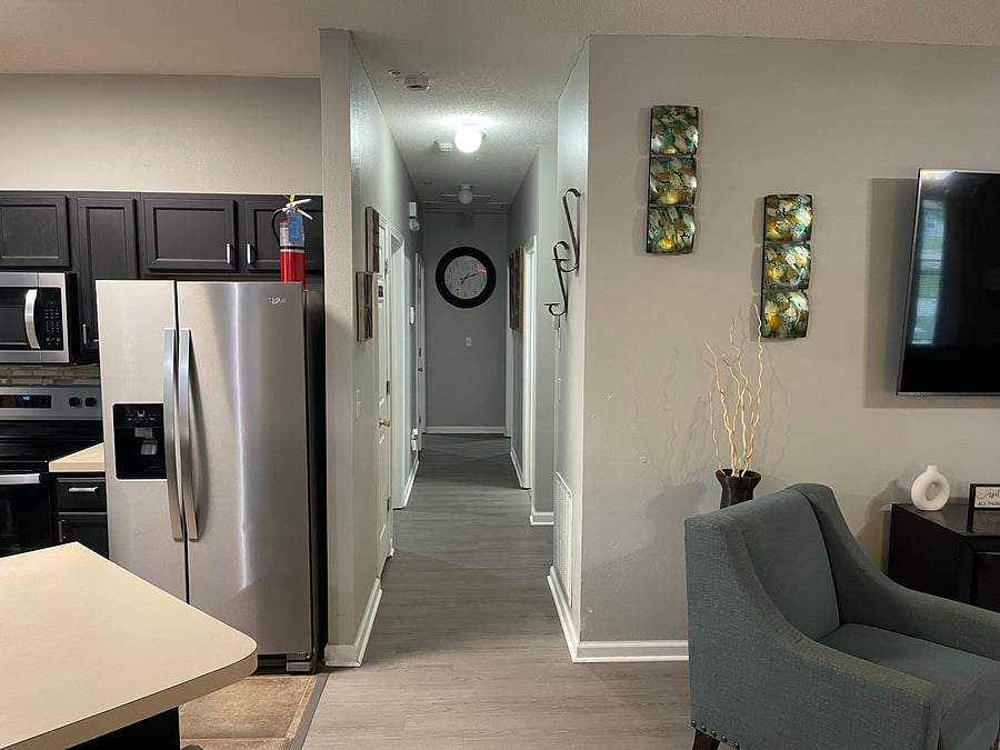 Furnished Finder property 1036896_1 photo 6