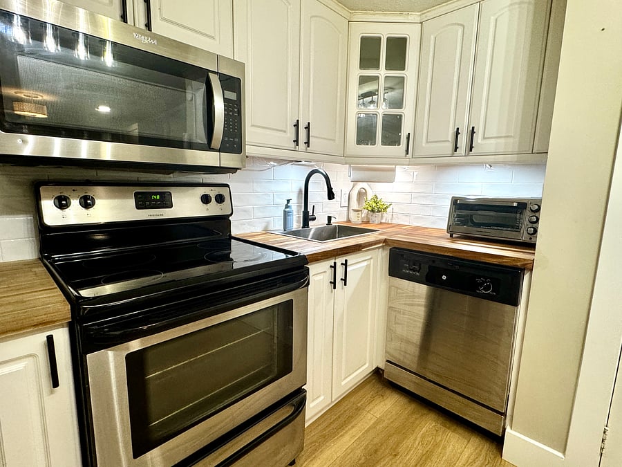 Furnished Finder property 1036898_1 photo 4