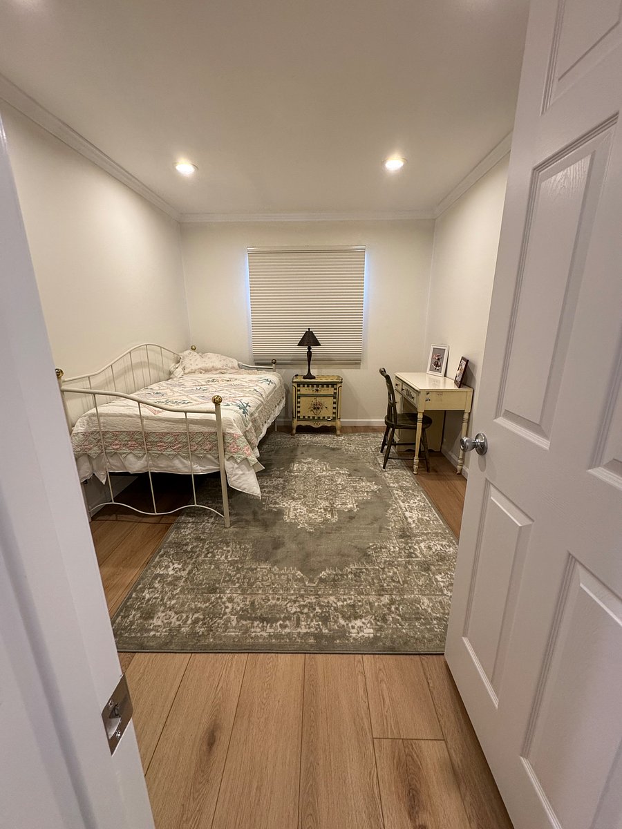 Furnished Finder property 1036907_1 photo 5