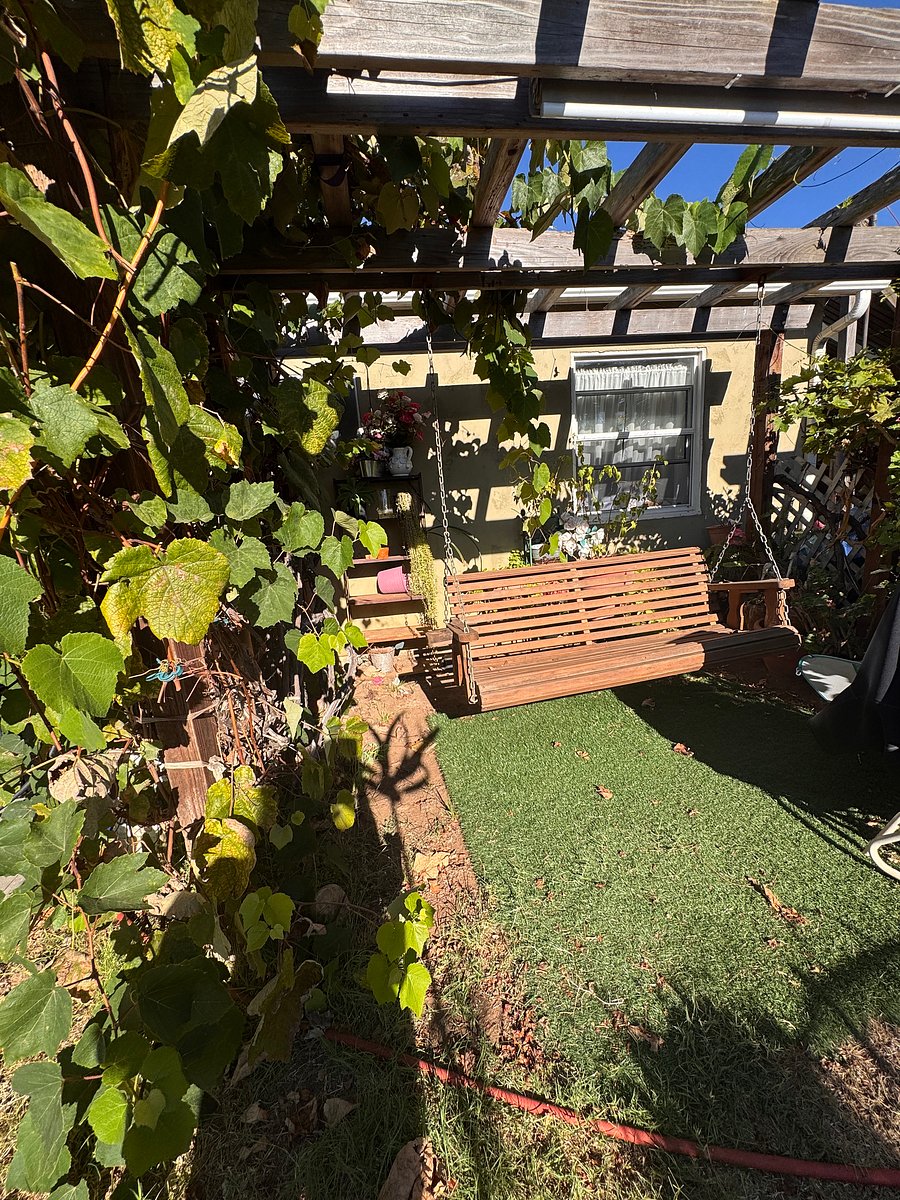 Furnished Finder property 1036907_1 photo 11