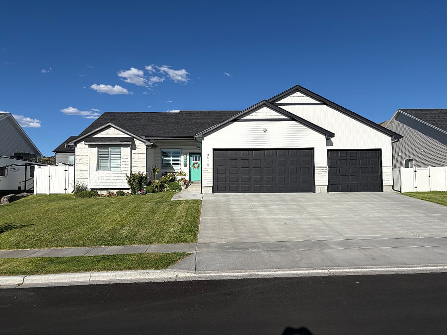 Furnished Finder property 1036908_1 photo 2