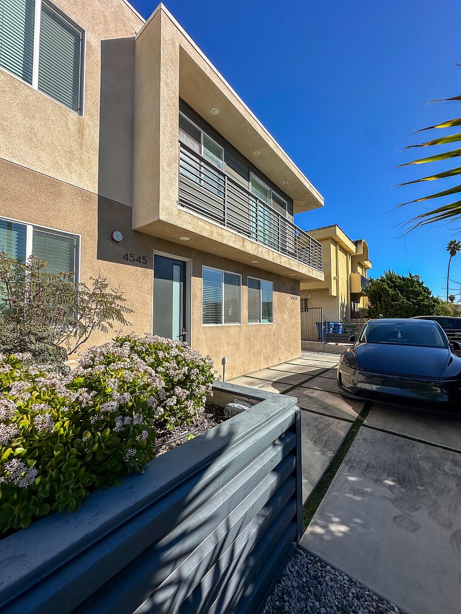 Furnished Finder property 1036909_1 photo 8