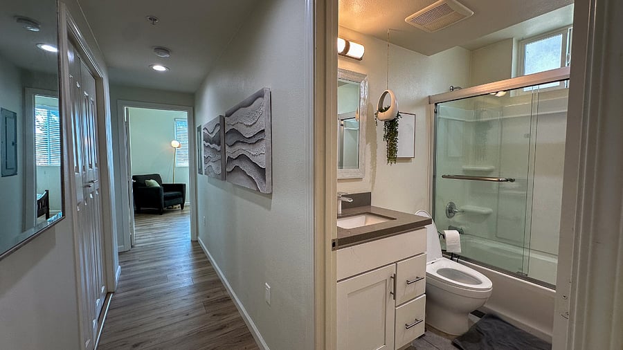 Furnished Finder property 1036909_1 photo 16
