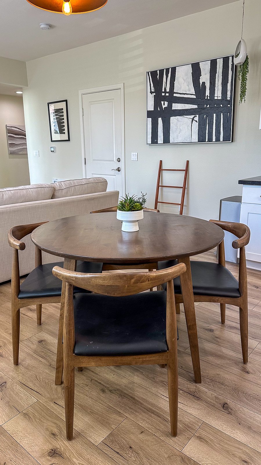 Furnished Finder property 1036909_1 photo 29