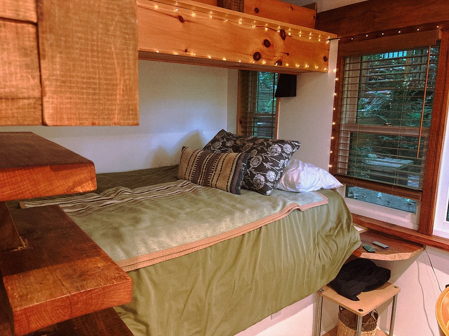 Furnished Finder property 1036913_1 photo 10