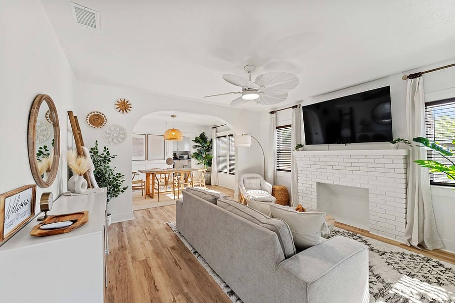 Furnished Finder property 1036938_1 photo 2