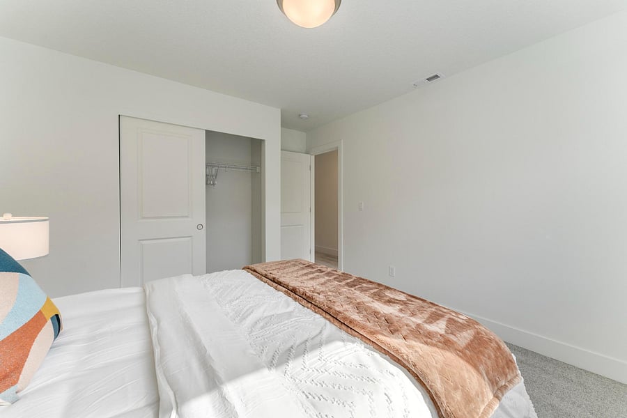Furnished Finder property 1036939_1 photo 25
