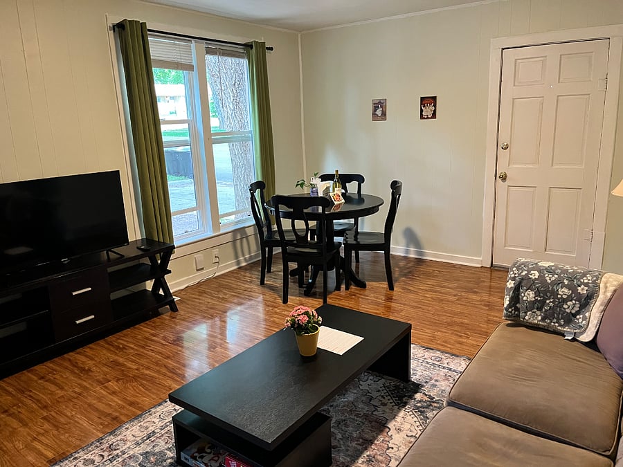Furnished Finder property 1036942_1 photo 3