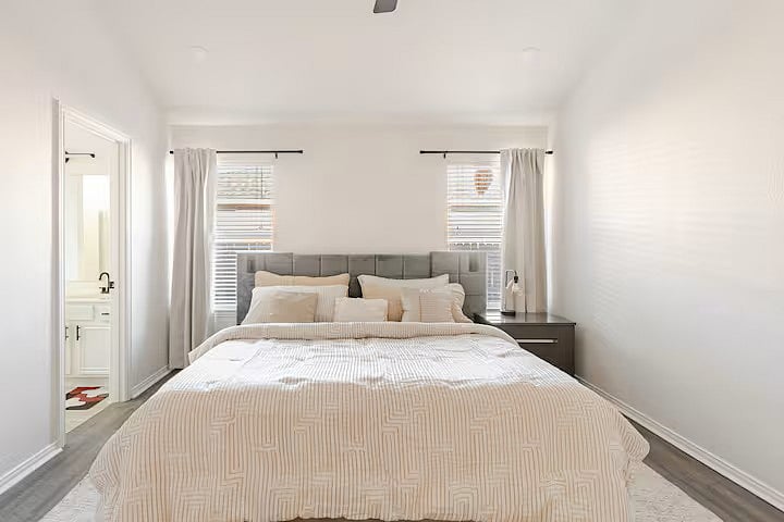 Furnished Finder property 1036943_1 photo 13