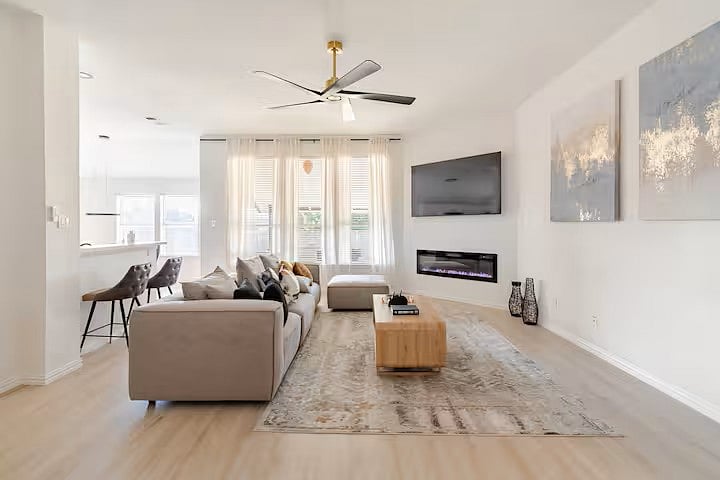 Furnished Finder property 1036943_1 photo 2