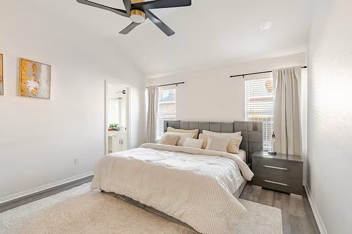 Furnished Finder property 1036943_1 photo 12